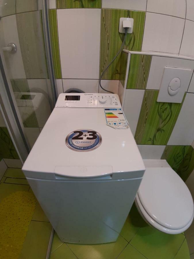 Studio Apartman F&L Makarska Zewnętrze zdjęcie